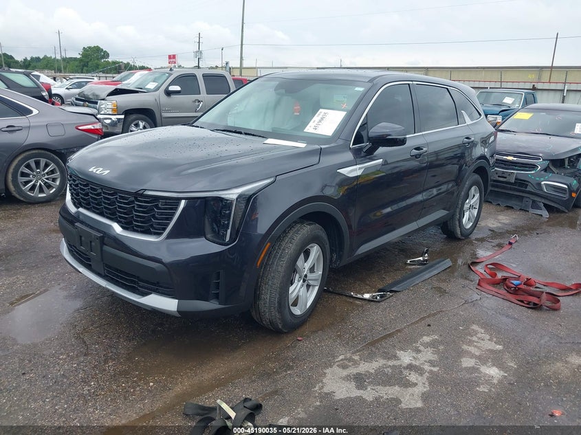 2026 Kia Sorento VIN 5XYRG4JC7TG442243 IAAI salvage auction — SIDE, Original (Texas), sold $10,750 on 2026-08-26 (photo 2)
