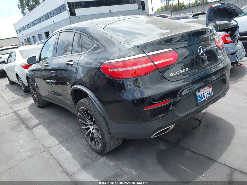 2019 Mercedes-benz Glc coupe VIN WDC0J4KBXKF666120 IAAI salvage auction — SIDE, Wait Title, sold $13,600 on 2026-08-08 (photo 3)