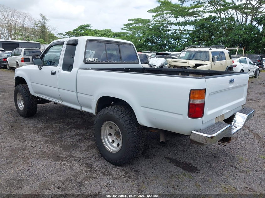 1990 Toyota Pickup VIN JT4VN13G6L5021223 IAAI salvage auction — FRONT END, Salvage (Hawaii), sold $3,200 on 2026-07-14 (photo 3)