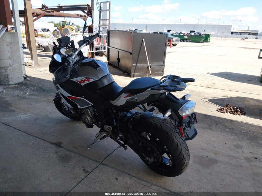 2016 BMW S 1000 VIN WB10D1307GZ463200 IAAI salvage auction — RIGHT SIDE, Original (Texas), sold $3,000 on 2026-07-07 (photo 3)