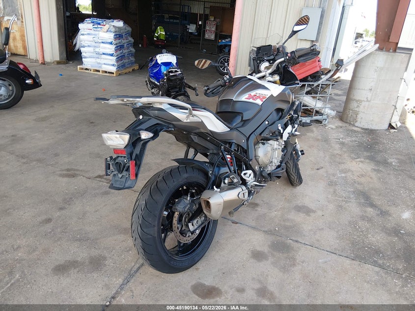 2016 BMW S 1000 VIN WB10D1307GZ463200 IAAI salvage auction — RIGHT SIDE, Original (Texas), sold $3,000 on 2026-07-07 (photo 4)