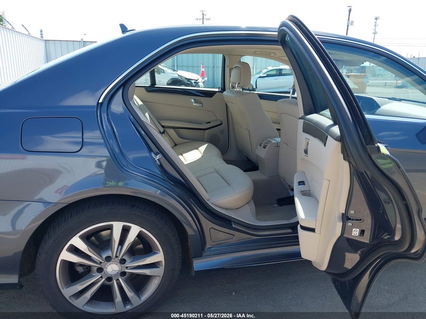 2014 Mercedes-benz E-klasse VIN WDDHF8JB0EA908407 IAAI salvage auction — REAR END, Salvage Title, sold $5,600 on 2026-08-04 (photo 8)