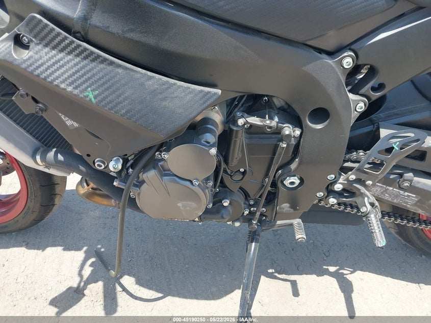 2026 Suzuki Gsx-r VIN JS1GN7FAXT7101075 IAAI salvage auction — LEFT FRONT, Salvage (California), sold $3,600 on 2026-07-15 (photo 9)