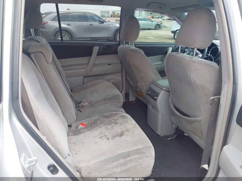 2013 Toyota Highlander VIN 5TDZK3EH8DS102831 IAAI salvage auction — HAIL, Original (Texas), sold $2,275 on 2026-07-20 (photo 8)