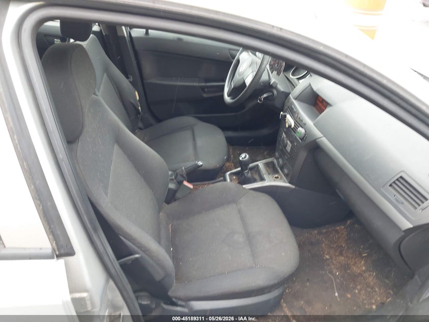 2008 Saturn Astra VIN W08AR671285057383 IAAI salvage auction — NORMAL WEAR, Clear (Virginia), sold $550 on 2026-07-07 (photo 5)