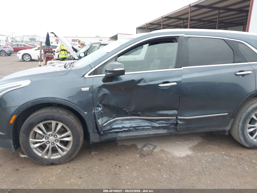 2020 Cadillac Xt5 VIN 1GYKNCRS1LZ107682 IAAI salvage auction — SIDE, Salvage Title, sold $25 on 2026-08-19 (photo 6)