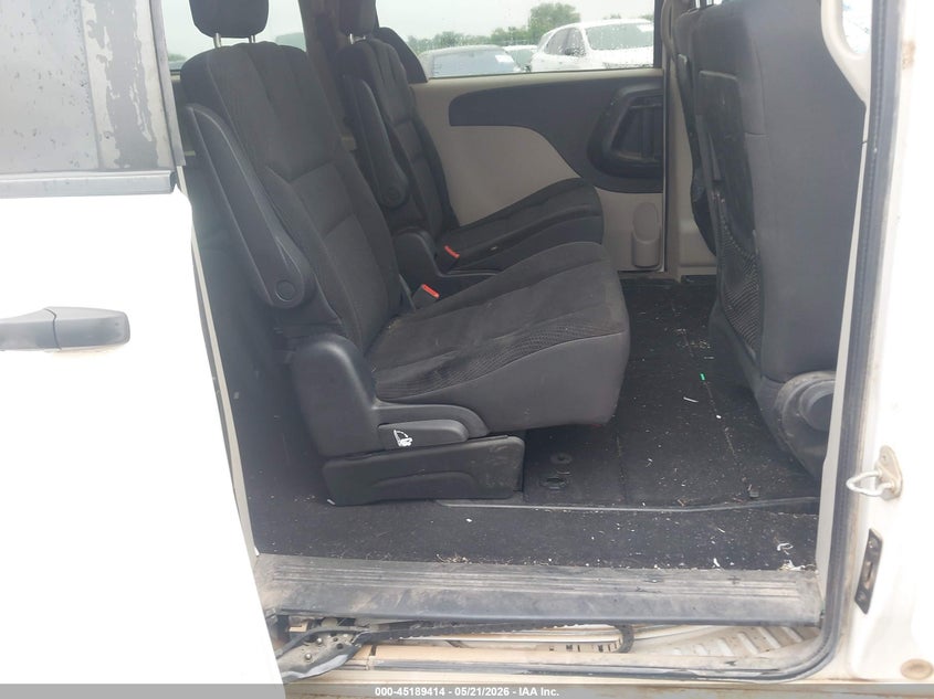 2019 Dodge Caravan VIN 2C4RDGBG1KR723590 IAAI salvage auction — RIGHT SIDE, SF97 (Oklahoma), sold $7,675 on 2026-07-09 (photo 8)