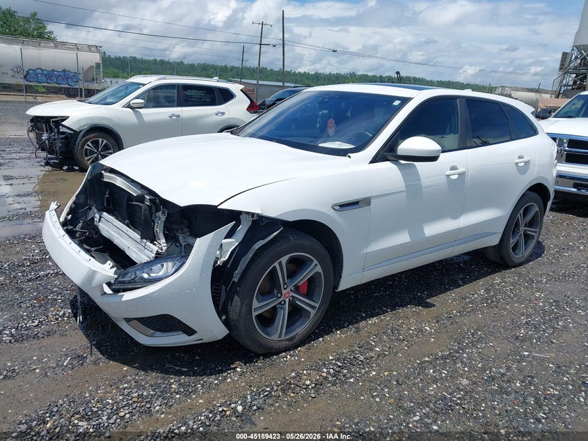2017 Jaguar F-pace VIN SADCM2BV9HA069494 IAAI salvage auction — FRONT END, Salvage (North Carolina), sold $4,500 on 2026-07-31 (photo 2)