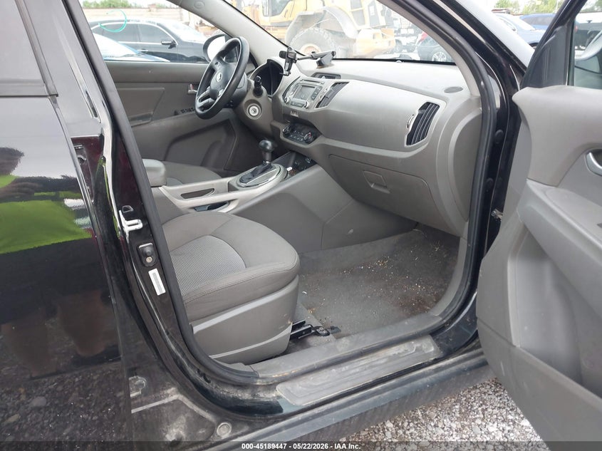 2015 Kia Sportage VIN KNDPB3AC0F7682333 IAAI salvage auction — HAIL, Clear (Missouri), sold $1,150 on 2026-07-06 (photo 5)