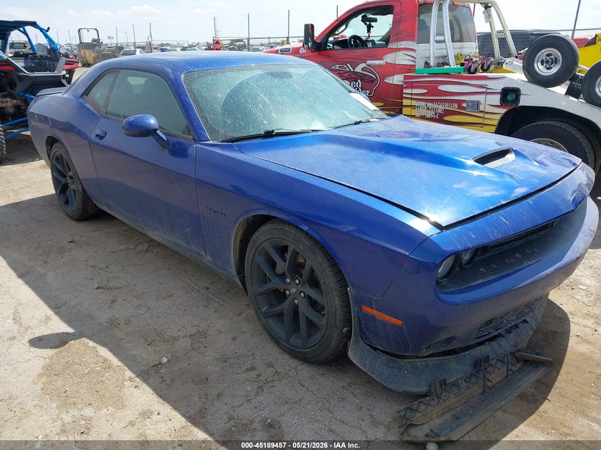 2022 Dodge Challenger VIN 2C3CDZBT4NH230547 IAAI salvage auction — ENGINE DAMAGE, Salvage (Texas), sold $4,500 on 2026-07-31 (photo 1)