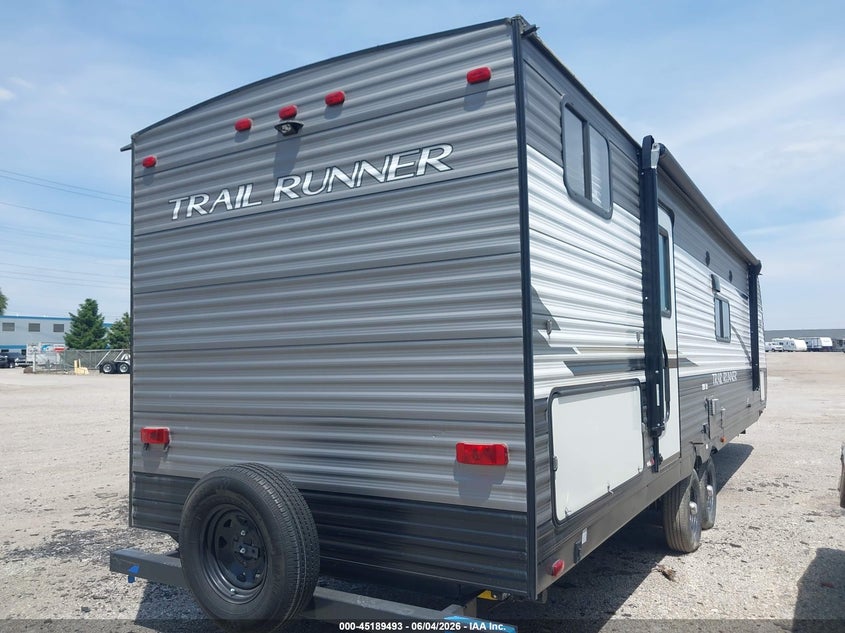 2021 Heartland 31db 1 sli VIN 5SFEB3726ME468930 IAAI salvage auction — ROOF, Salvage (Indiana), sold $6,900 on 2026-07-08 (photo 4)