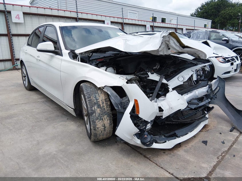 2016 BMW 3er VIN WBA8E1G59GNT36767 IAAI salvage auction — FRONT END, Salvage (Texas), sold $375 on 2026-08-04 (photo 1)