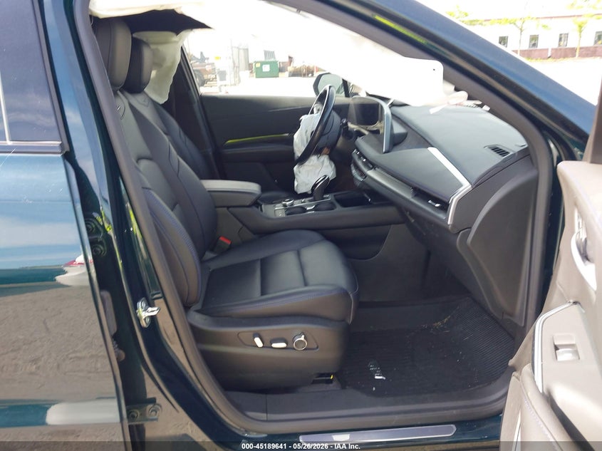 2024 Cadillac Xt4 VIN 1GYFZFR40RF214032 IAAI salvage auction — RIGHT FRONT, Scrap (Michigan), sold $7,950 on 2026-07-16 (photo 5)