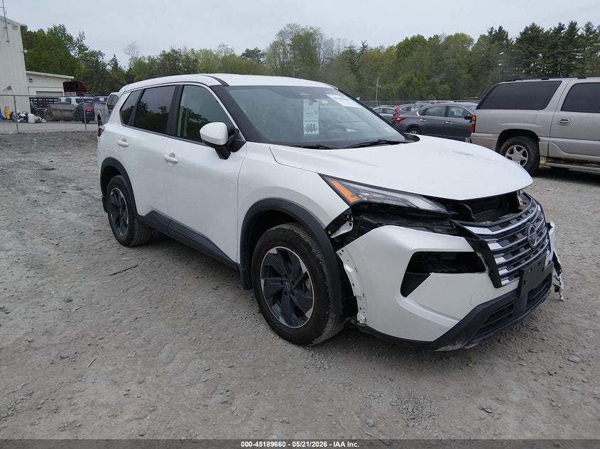 2025 Nissan Rogue VIN 5N1BT3BBXSC790386 — IAAI salvage auction photo