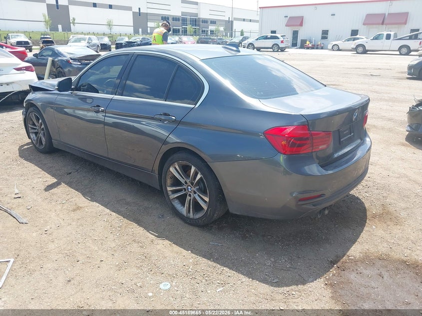 2018 BMW 3er VIN WBA8B9G55JNU96594 IAAI salvage auction — FRONT END, Salvage (Texas), sold $2,275 on 2026-07-07 (photo 3)