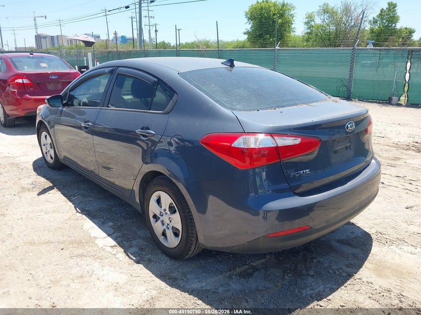 2016 Kia Forte VIN KNAFX4A65G5553916 IAAI salvage auction — NORMAL WEAR, Salvage Title, sold $1,200 on 2026-07-20 (photo 3)
