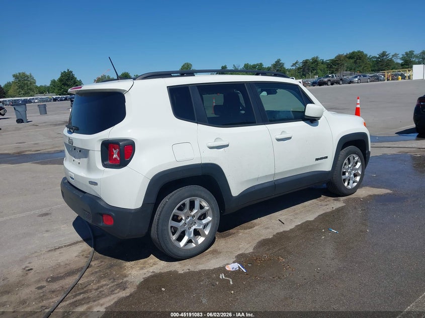 2018 Jeep Renegade VIN ZACCJABB2JPG92787 IAAI salvage auction — HAIL, Clear (Indiana), sold $1,325 on 2026-08-14 (photo 4)