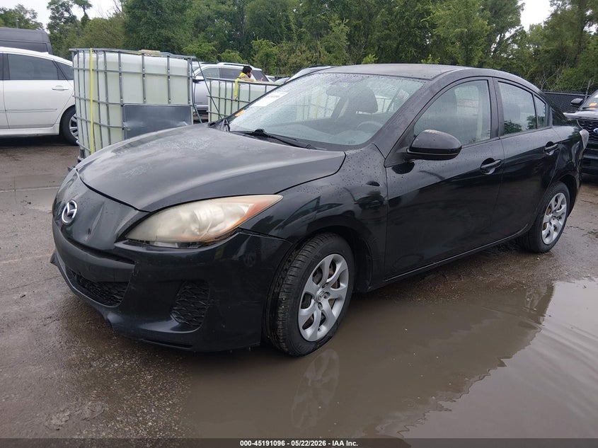 2013 Mazda 3 VIN JM1BL1TF4D1788545 IAAI salvage auction — FRONT END, Rebuildable (Florida), sold $500 on 2026-07-08 (photo 2)
