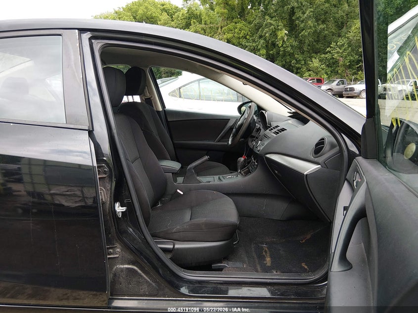 2013 Mazda 3 VIN JM1BL1TF4D1788545 IAAI salvage auction — FRONT END, Rebuildable (Florida), sold $500 on 2026-07-08 (photo 5)