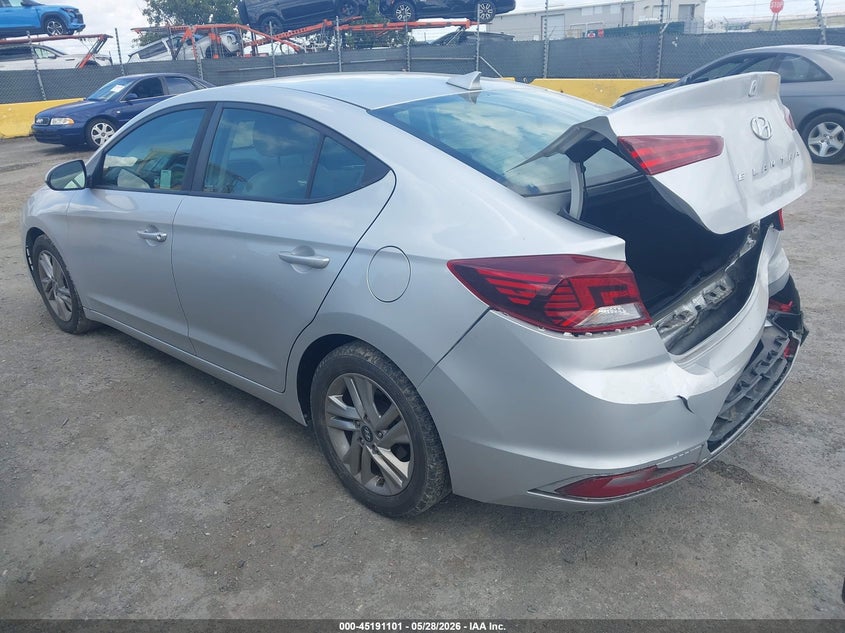2019 Hyundai Elantra VIN KMHD84LF2KU886931 IAAI salvage auction — REAR END, Salvage Title, sold $2,600 on 2026-07-16 (photo 3)