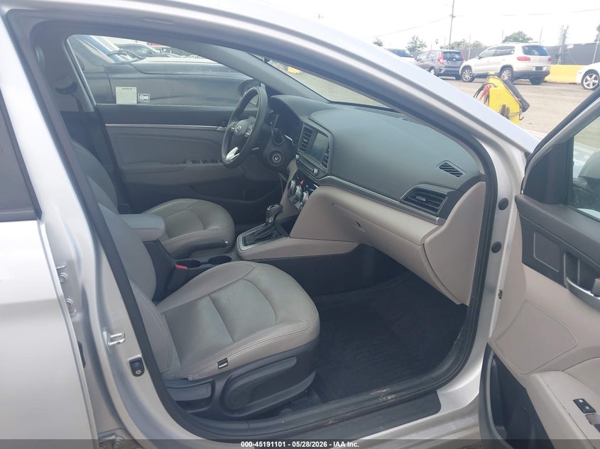 2019 Hyundai Elantra VIN KMHD84LF2KU886931 IAAI salvage auction — REAR END, Salvage Title, sold $2,600 on 2026-07-16 (photo 5)