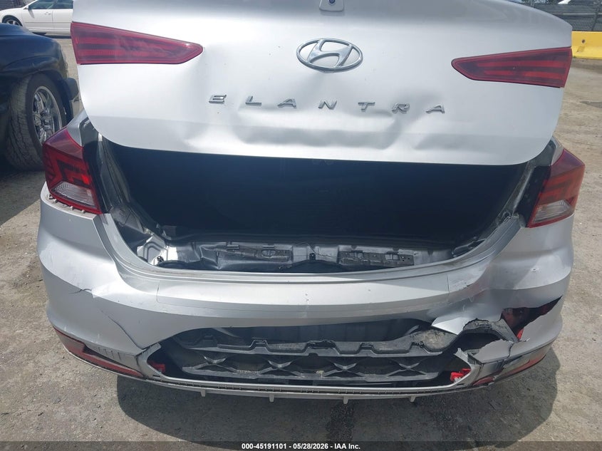 2019 Hyundai Elantra VIN KMHD84LF2KU886931 IAAI salvage auction — REAR END, Salvage Title, sold $2,600 on 2026-07-16 (photo 6)