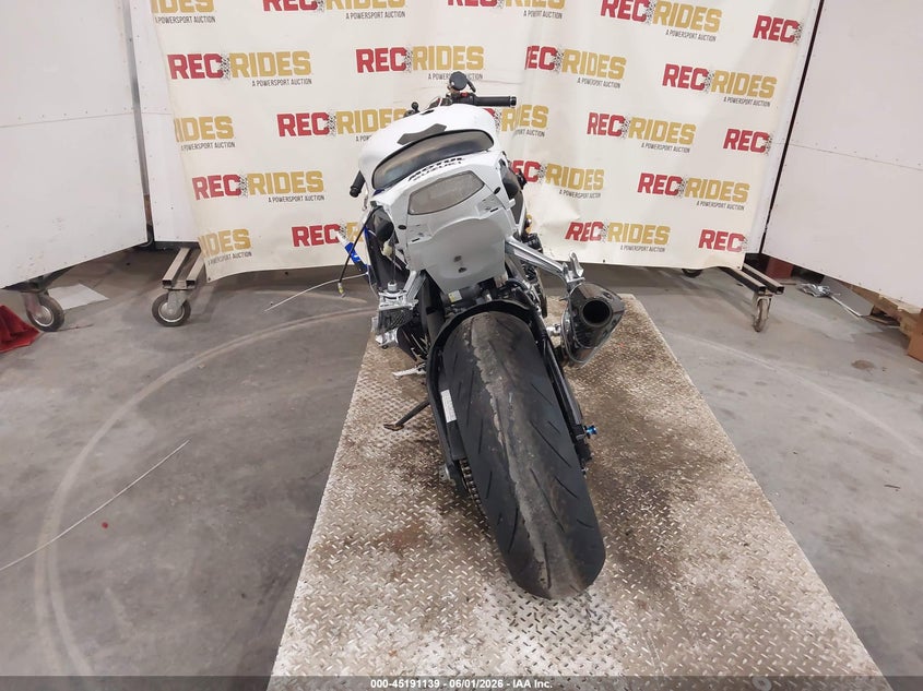 2006 Suzuki Gsx VIN JS1GT76A362113012 IAAI salvage auction — FRONT END, Salvage (North Carolina), sold $2,350 on 2026-07-07 (photo 6)