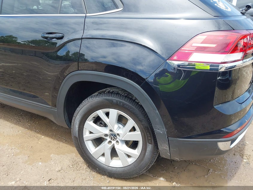 2020 Volkswagen Atlas cross sport VIN 1V2GC2CAXLC202285 IAAI salvage auction — SIDE, Salvage (Ohio), sold $7,700 on 2026-07-09 (photo 6)
