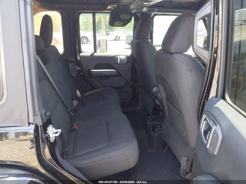 2018 Jeep Wrangler / VIN 1C4HJXEGXJW329754 IAAI salvage auction — FRONT END, Salvage Title, sold $7,550 on 2026-07-30 (photo 8)