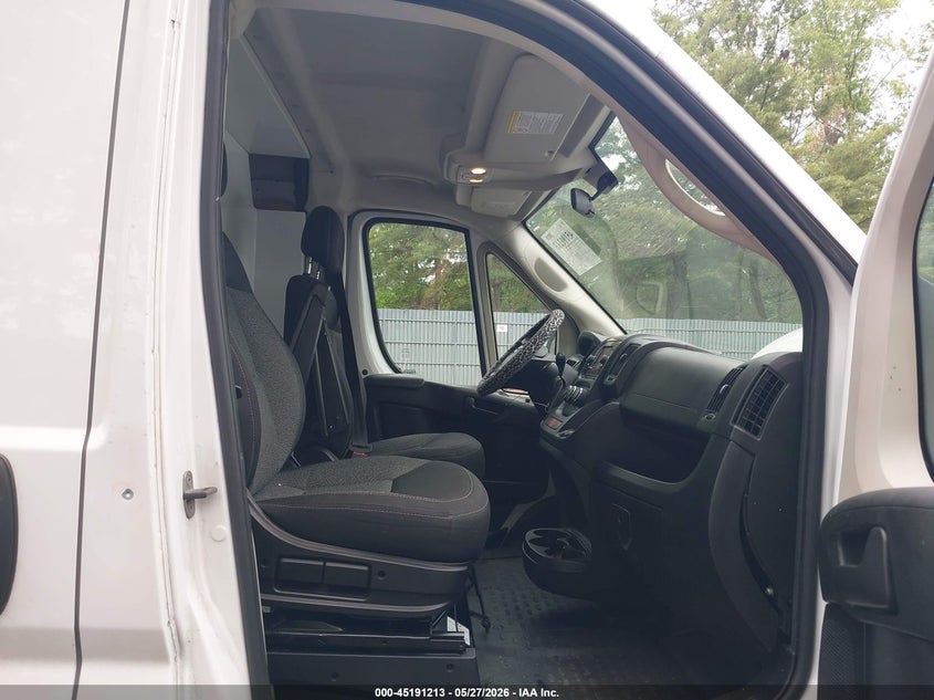 2020 Ram Promaster city VIN 3C6URVJG1LE122403 IAAI salvage auction — SIDE, Salvage Title, sold $4,950 on 2026-07-19 (photo 5)
