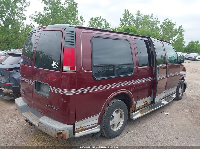 1999 Chevrolet Express 2500 VIN 1GBFG15R4X1036916 IAAI salvage auction — RIGHT FRONT, Salvage (Ohio), sold $350 on 2026-07-31 (photo 4)