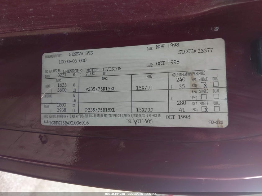 1999 Chevrolet Express 2500 VIN 1GBFG15R4X1036916 IAAI salvage auction — RIGHT FRONT, Salvage (Ohio), sold $350 on 2026-07-31 (photo 9)