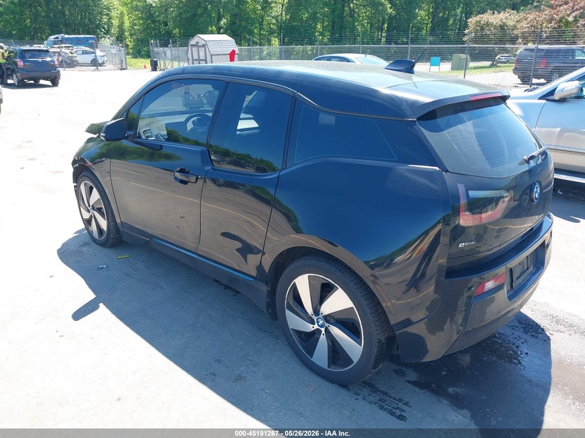 2017 BMW I3 VIN WBY1Z8C33HV893826 IAAI salvage auction — FRONT END, Salvage (Connecticut), sold $3,650 on 2026-07-18 (photo 3)