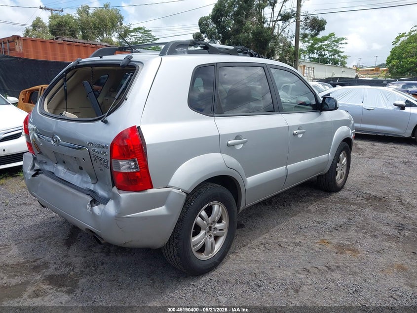2008 Hyundai Tucson VIN KM8JN12D58U768195 IAAI salvage auction — REAR END, Clear (Hawaii), sold $150 on 2026-07-21 (photo 4)