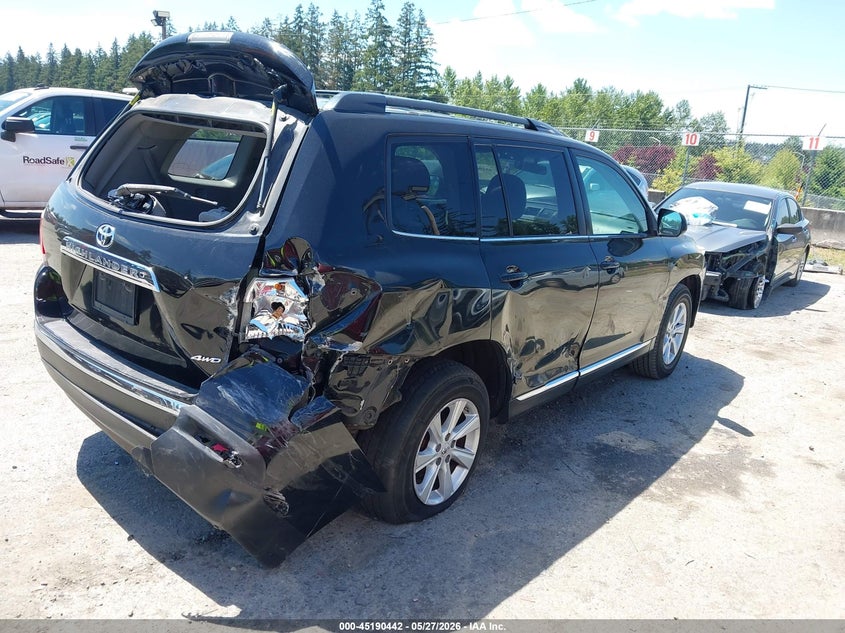2011 Toyota Highlander VIN 5TDBK3EH2BS063734 IAAI salvage auction — RIGHT SIDE, Bill Of Sale (Washington), sold $1,050 on 2026-07-22 (photo 4)