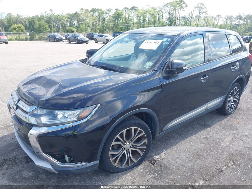 2017 Mitsubishi Outlander VIN JA4AD3A38HZ007282 IAAI salvage auction — NORMAL WEAR, Salvage (Texas), sold $350 on 2026-07-28 (photo 2)
