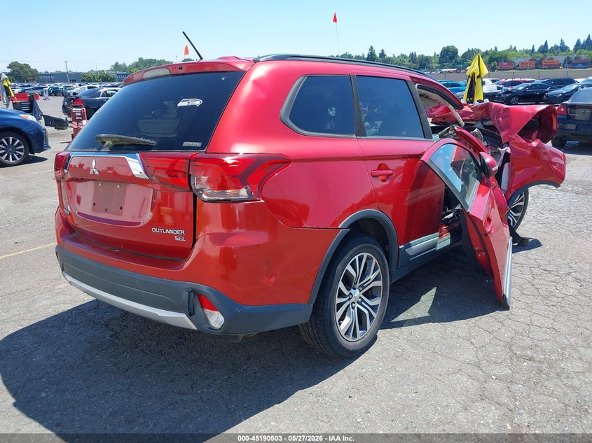 2016 Mitsubishi Outlander VIN JA4AZ3A32GZ038933 IAAI salvage auction — BIO HAZARD, Salvage (Oregon), sold $25 on 2026-07-30 (photo 4)