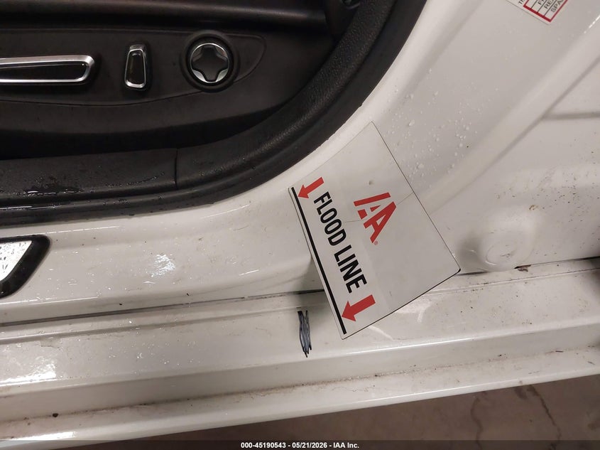 2025 Acura Integra VIN 19UDE4H66SA002966 IAAI salvage auction — WATER/FLOOD, Mv-907A (New York), sold $15,000 on 2026-09-08 (photo 6)