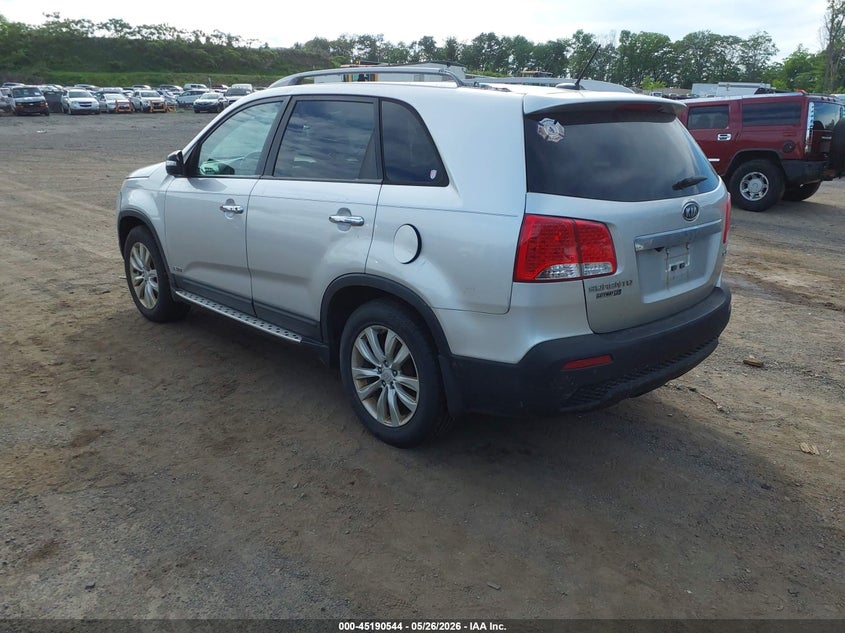 2011 Kia Sorento VIN 5XYKUDA24BG155555 IAAI salvage auction — NORMAL WEAR, Clear (Montana), sold $675 on 2026-07-30 (photo 3)