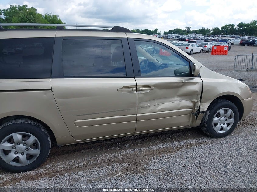 2008 Kia SEDONA VIN KNDMB233586202497 IAAI salvage auction — SIDE, Salvage (Kentucky), sold $525 on 2026-07-09 (photo 6)