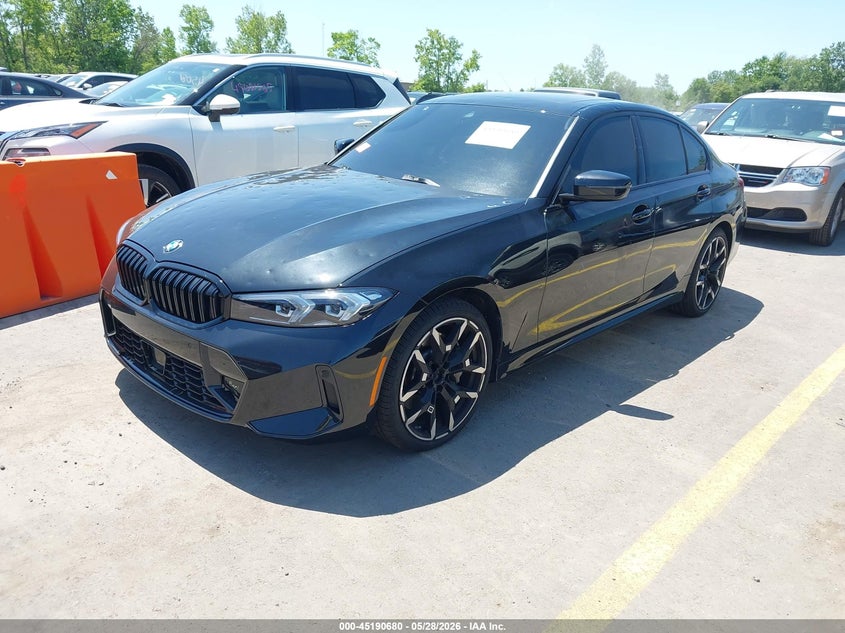 2026 BMW 3er VIN 3MW89CW01T8G10594 IAAI salvage auction — HAIL, Salvage Title, sold $17,600 on 2026-07-30 (photo 2)