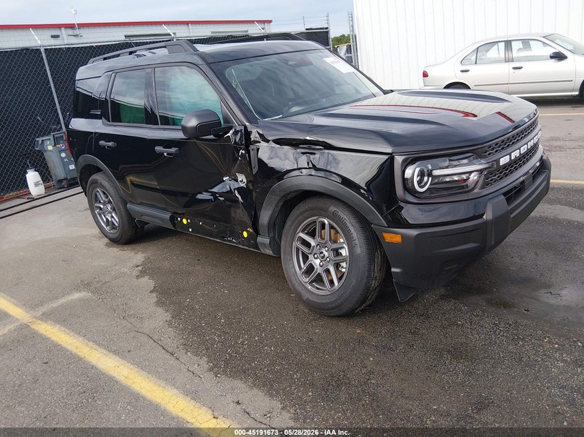 2025 Ford Bronco sport VIN 3FMCR9BN9SRF82582 — IAAI salvage auction photo