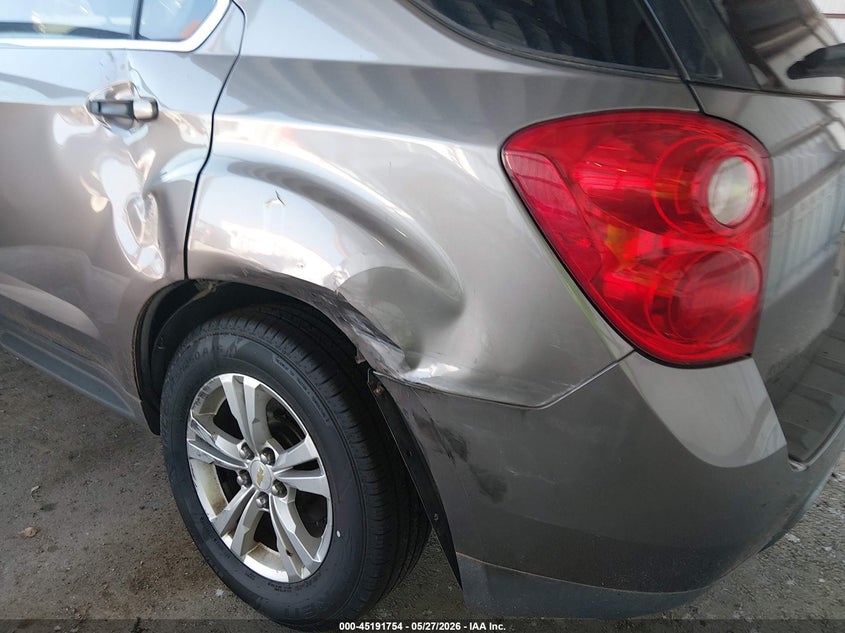 2010 Chevrolet Equinox VIN 2CNALDEW5A6392803 IAAI salvage auction — LEFT REAR, Salvage (Missouri), sold $1,100 on 2026-07-09 (photo 6)