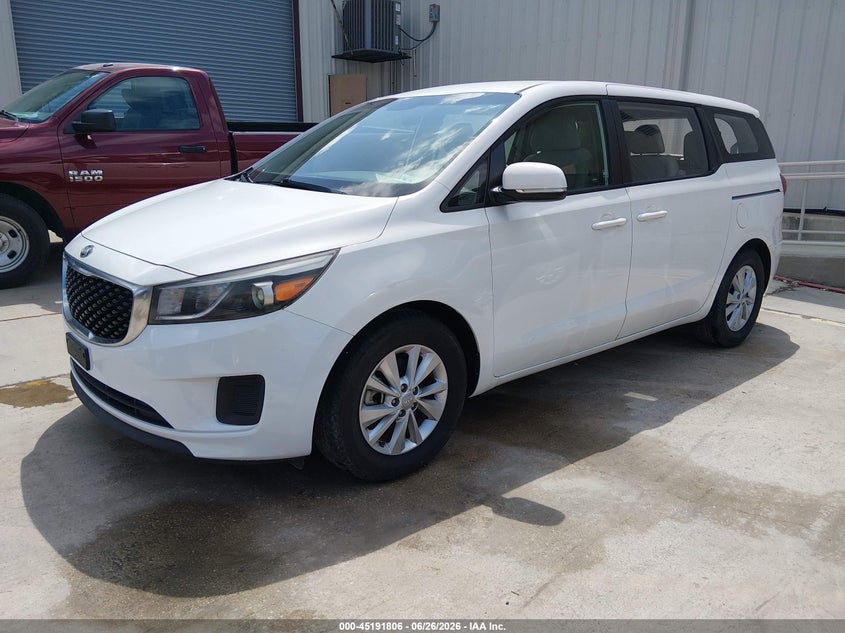 2018 Kia SEDONA VIN KNDMA5C15J6408797 IAAI salvage auction — FRONT END, Sf97 (Texas), sold $14,450 on 2026-07-07 (photo 2)