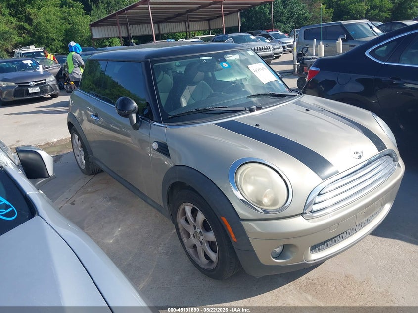 2009 Mini Cooper VIN WMWMF33509TW76918 IAAI salvage auction — NORMAL WEAR, Original (Texas), sold $500 on 2026-07-20 (photo 1)
