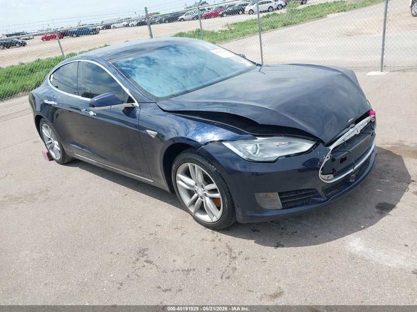 2015 Tesla Model s VIN 5YJSA1H16FFP74479 IAAI salvage auction — FRONT END, Salvage (Minnesota), sold $2,050 on 2026-07-23 (photo 1)