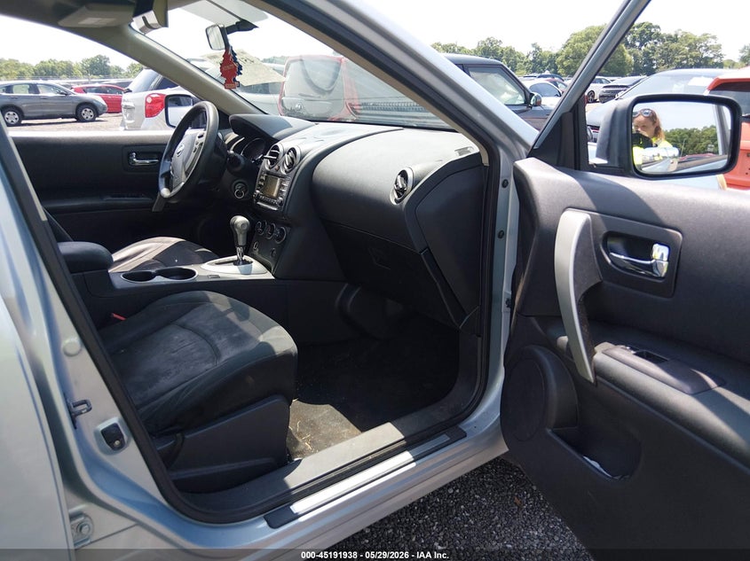 2015 Nissan Rogue VIN JN8AS5MT6FW151788 IAAI salvage auction — FRONT END, Salvage Title, sold $475 on 2026-07-07 (photo 5)