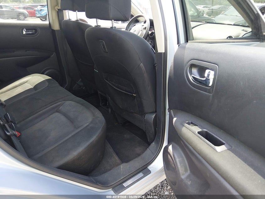 2015 Nissan Rogue VIN JN8AS5MT6FW151788 IAAI salvage auction — FRONT END, Salvage Title, sold $475 on 2026-07-07 (photo 8)