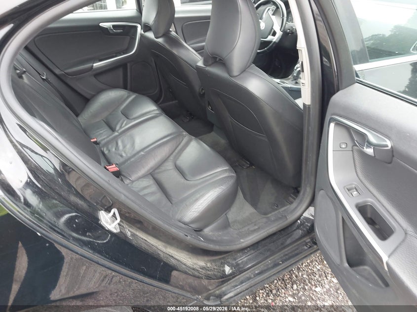 2014 Volvo S60 VIN YV1612FSXE1270943 IAAI salvage auction — FRONT END, Salvage Title, sold $1,250 on 2026-07-15 (photo 8)