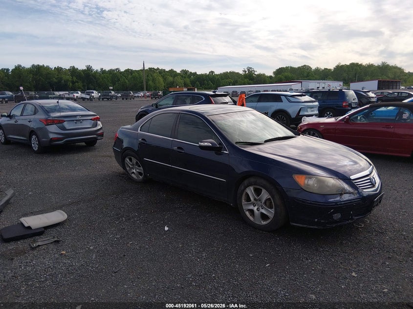 2007 Acura Rl VIN JH4KB16617C002013 IAAI salvage auction — LEFT SIDE, Salvage - Greater Than 75% (Maryland), sold $400 on 2026-07-06 (photo 1)